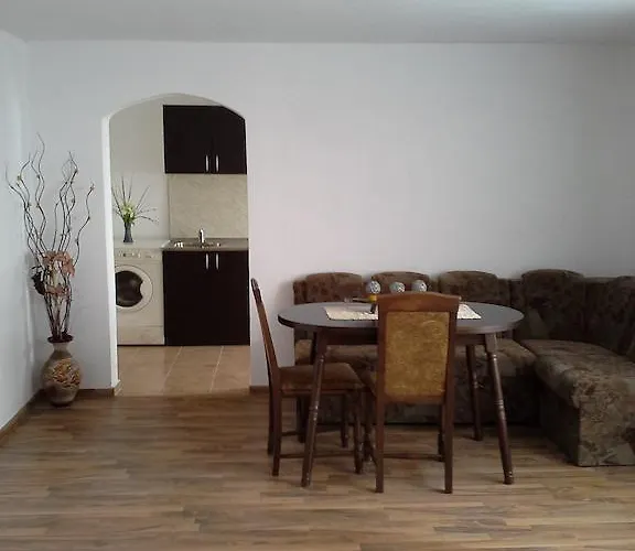 Morski Rai ביאלה